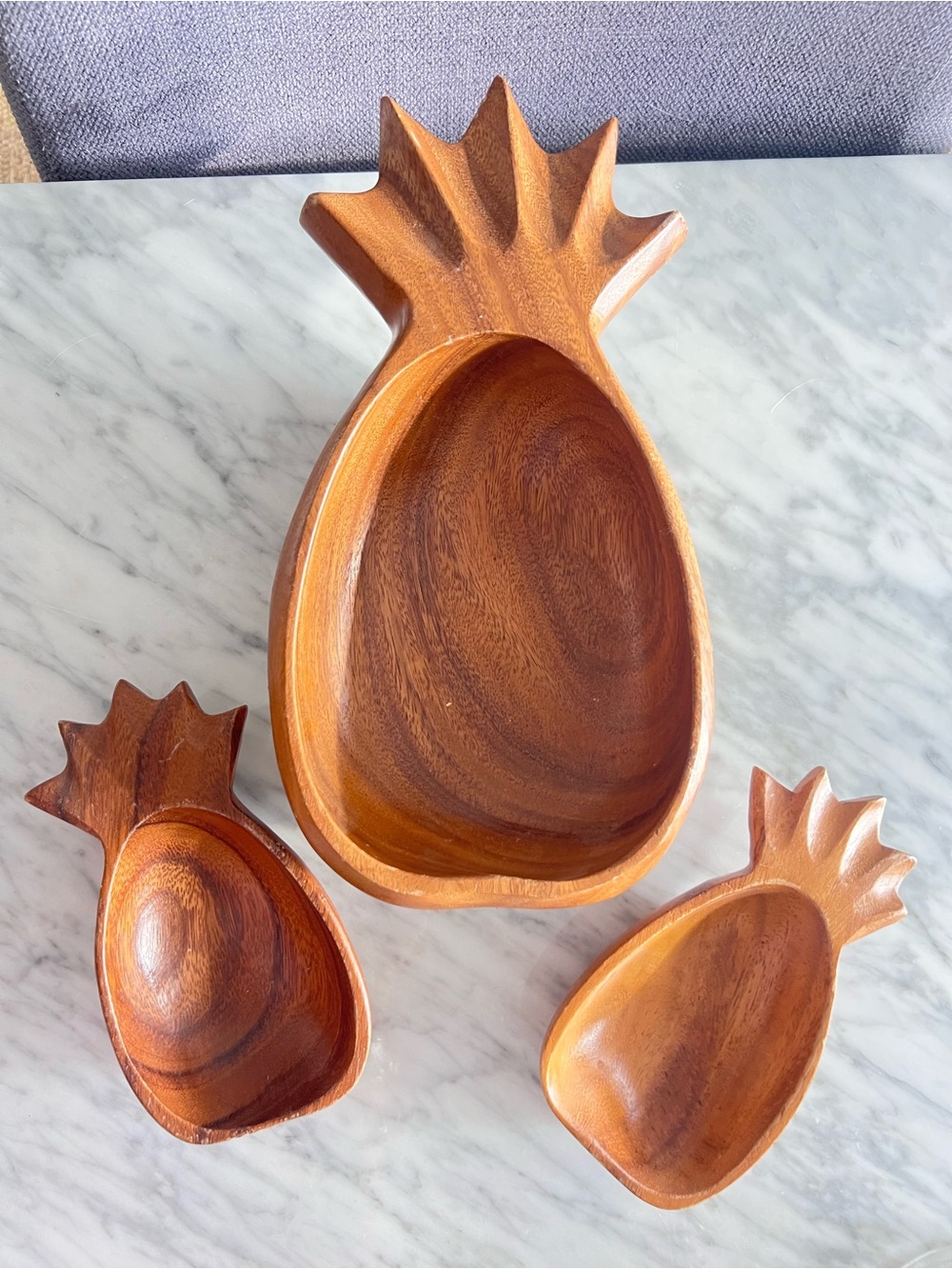 Handcrafted Pineapple Wood Serving Bowl Set - Natural Brown